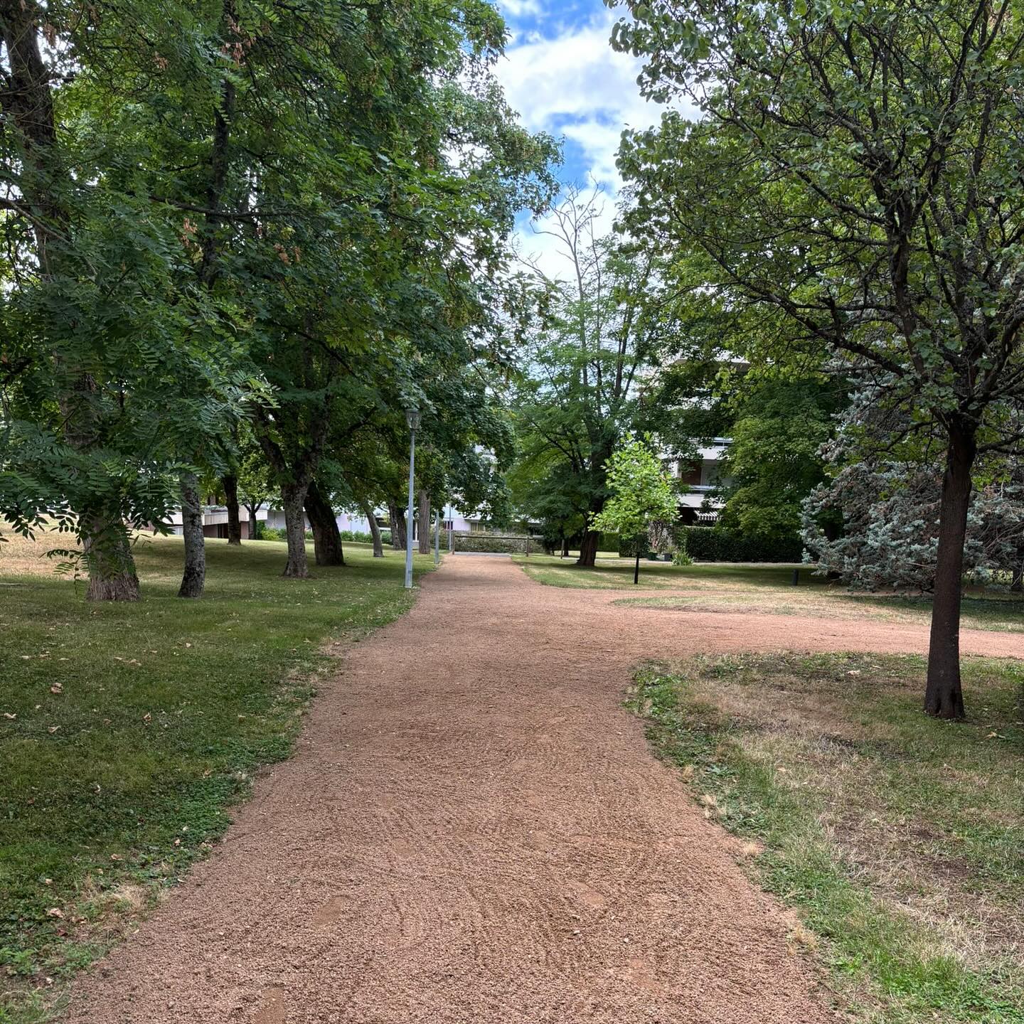 entretien du parc Montbéton